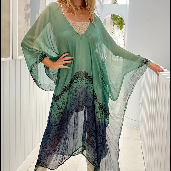 FLASH SALE: OFFER $185, Vintage 70’s Kaftan, Sourced by Chasing Unicorns - Picture 9 of 17